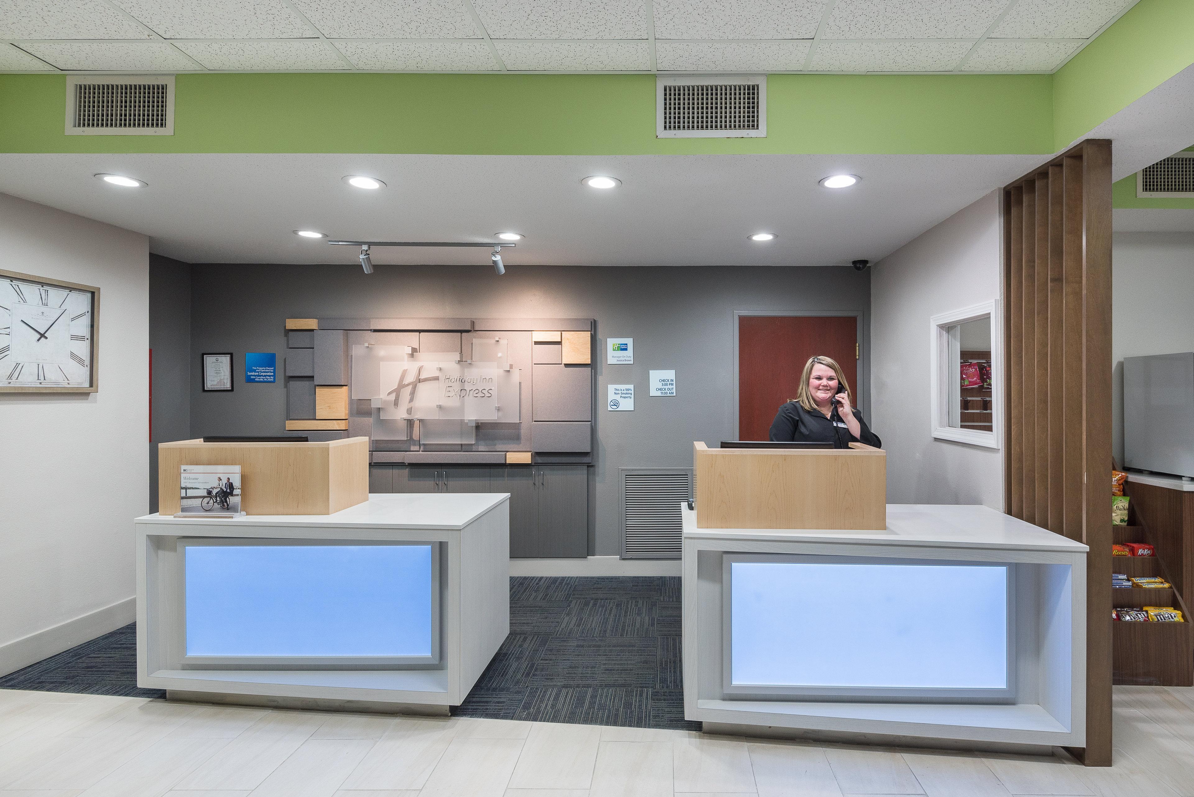 Holiday Inn Express Hillsville By Ihg Eksteriør bilde