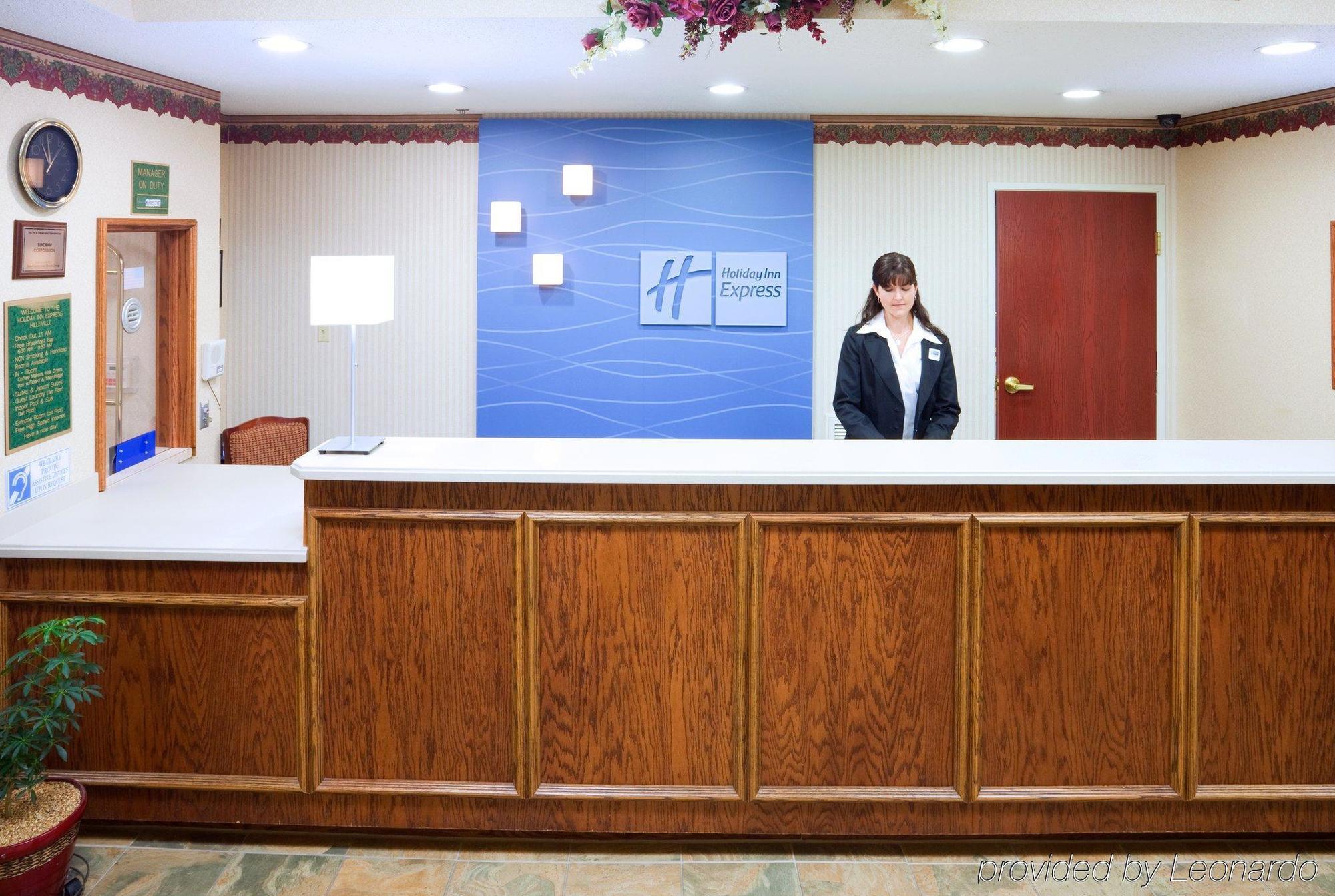 Holiday Inn Express Hillsville By Ihg Eksteriør bilde