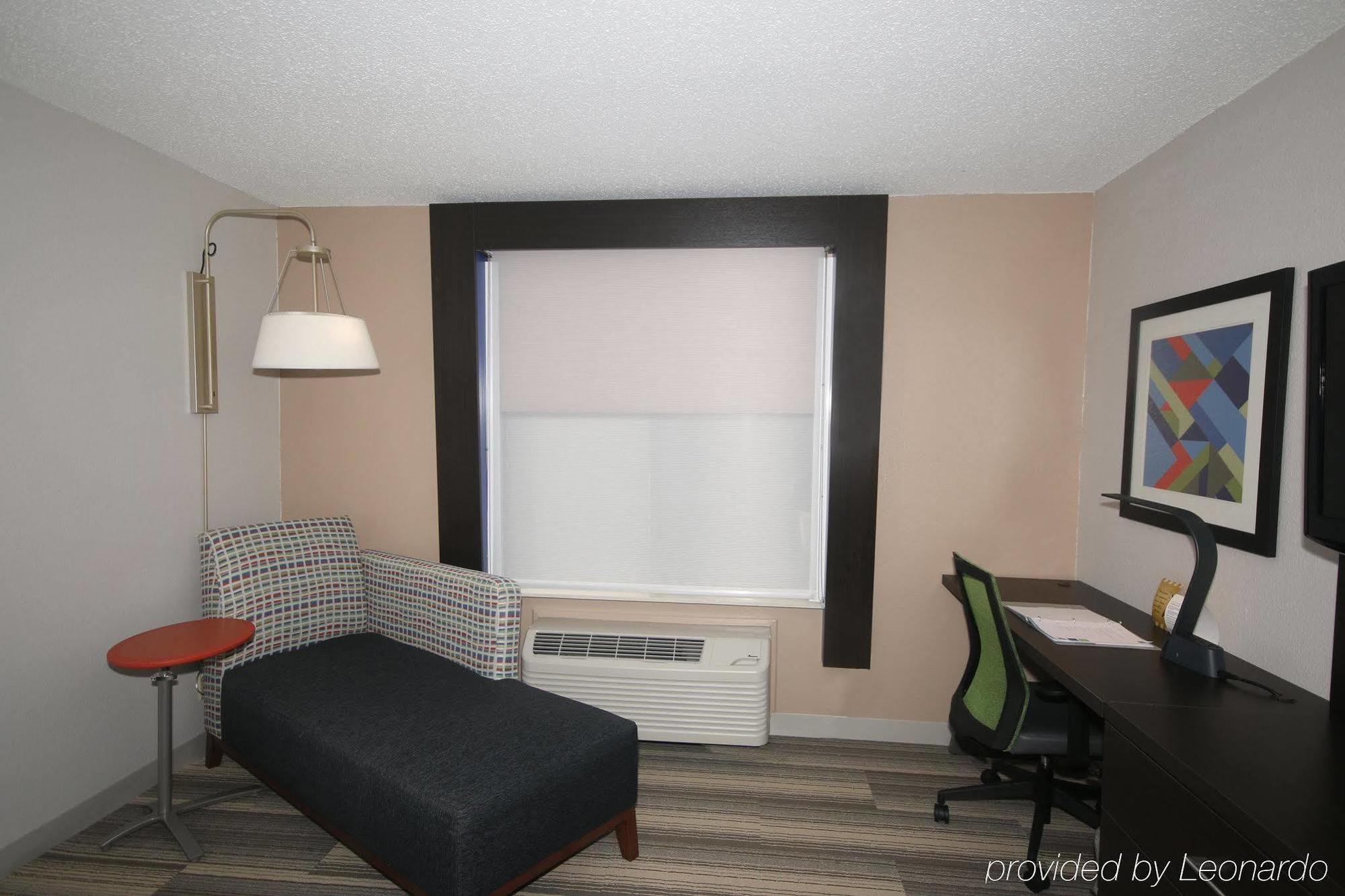 Holiday Inn Express Hillsville By Ihg Eksteriør bilde