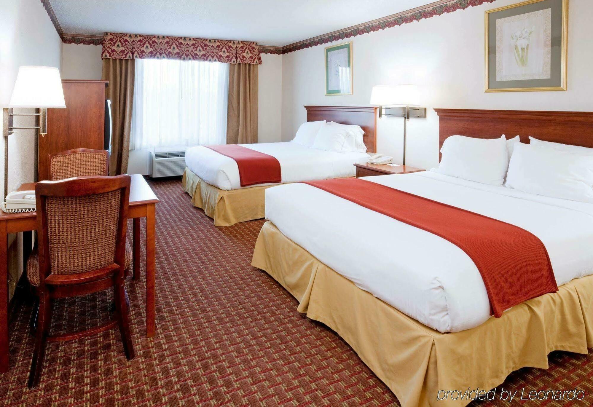 Holiday Inn Express Hillsville By Ihg Eksteriør bilde