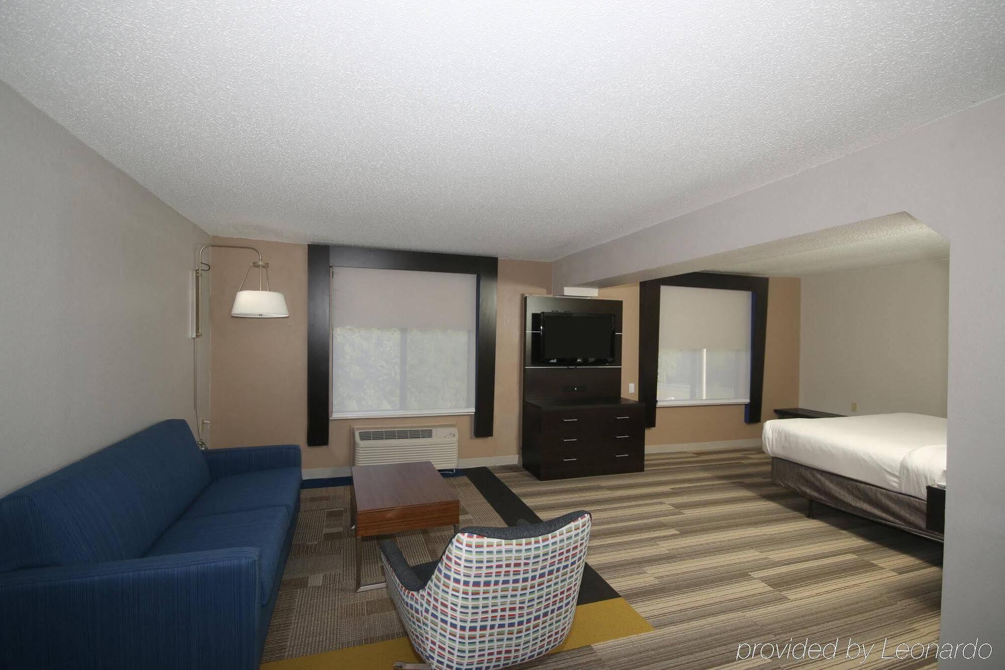 Holiday Inn Express Hillsville By Ihg Eksteriør bilde